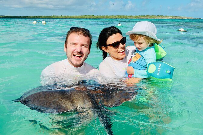 3-Hours Eye-Opening Stingray City Antigua - Transfer R/T included - Key things to know before you go