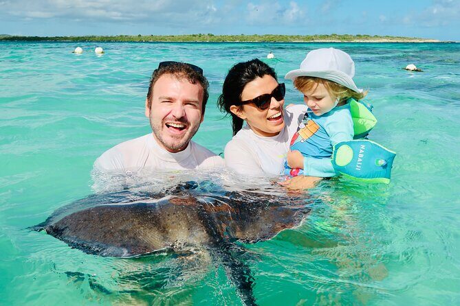6-Hours Tour East Coast of Antigua: Stingray City, Lunch & Beach - A smooth 6-hour Antigua east coast plan that feels manageable