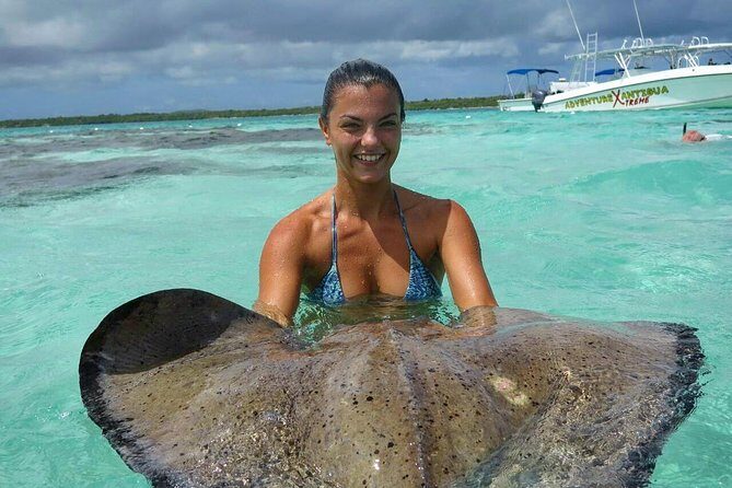 Adventure Antigua - The Xtreme Circumnavigation - Green Island Beach Lunch and the Nelson’s Dockyard Sight Commentaries