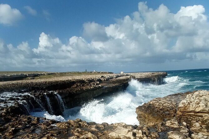 Antigua Eco Island Tour (City, Country, Beach, & Heritage Sites) - Getting around: pickup, private rides, and a tight 3–5 hour window