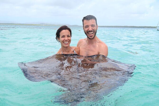 ANTIGUA FROM TOP TO BOTTOM: Stingray City, Beach, lunch & more... - Betty’s Hope: an open-air museum stop with included admission