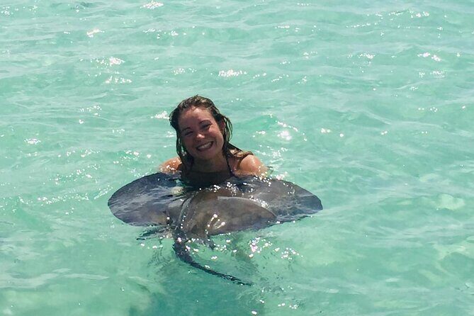 ANTIGUA FROM TOP TO BOTTOM: Stingray City, Beach, lunch & more... - Price and value: what you’re really paying for at $199.90