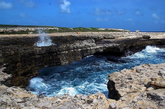 Antigua Historical Sites Island Tour - The Blockhouse and the Loop Around English Harbour
