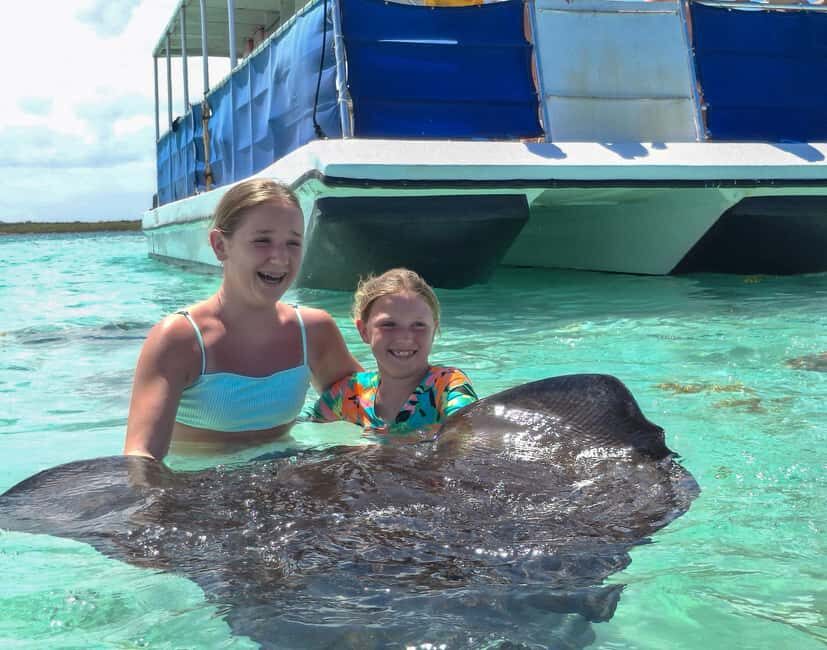 Antigua: Stingray City Experience with Round-Trip Transfer - How the round-trip transfer makes this easy on a cruise day
