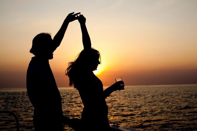 Antigua Sunset Catamaran Cruise From St. John's - Weather and sunset: plan for the sky not always following the script