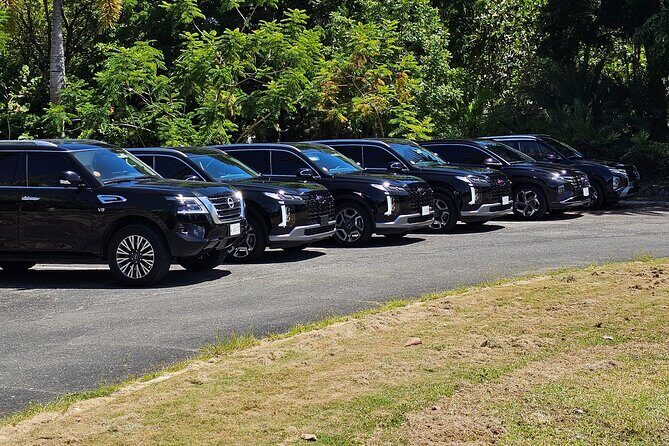 Biggvee Chauffeur service - Meeting Your Driver at Coolidge Cricket Ground (and Ending at Hodges Bay Drive)