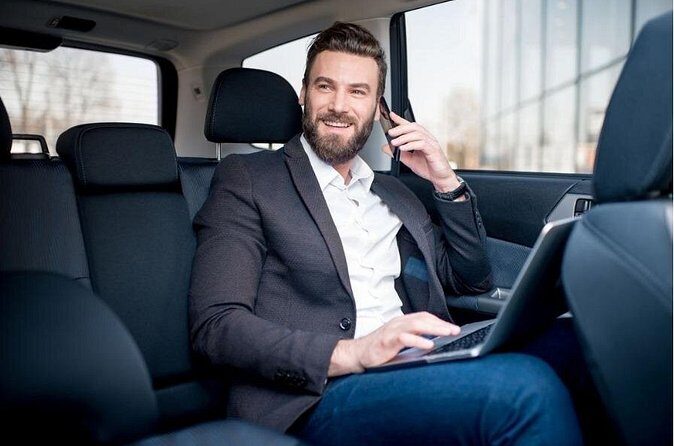 Biggvee Premium Airport One Way Transfer - Infant Seats and Family-Friendly Planning