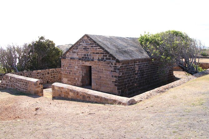 Historic Island Tour(Historic Barbuda tour also available)) - Betty’s Hope sugar plantation: Antigua’s first sugar story you can stand on