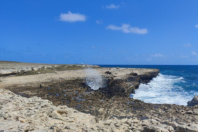 Scenic Full Day Tour of Antigua - Lunch at a Local Restaurant: Included, and Ideally Timed
