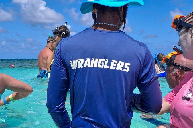Stingray City experience, Devils Bridge and Long Bay Beach - Timing, pickup, and group size: the small details that affect your day