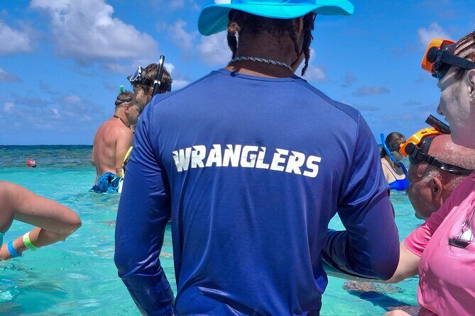 Stingray City experience, Devils Bridge and Long Bay Beach - What’s included (and what you’ll need to bring)