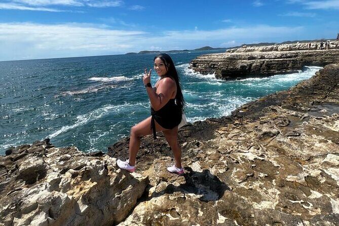 Stunning Antigua And Barbuda Island Tour - Beaches included: Dickenson Bay, Darkwood Beach, and Jolly Harbour