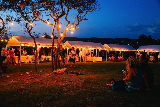 Sunset party at Shirley Heights - PRIVATE round trip - Bar, rum punch, and the BBQ vibe