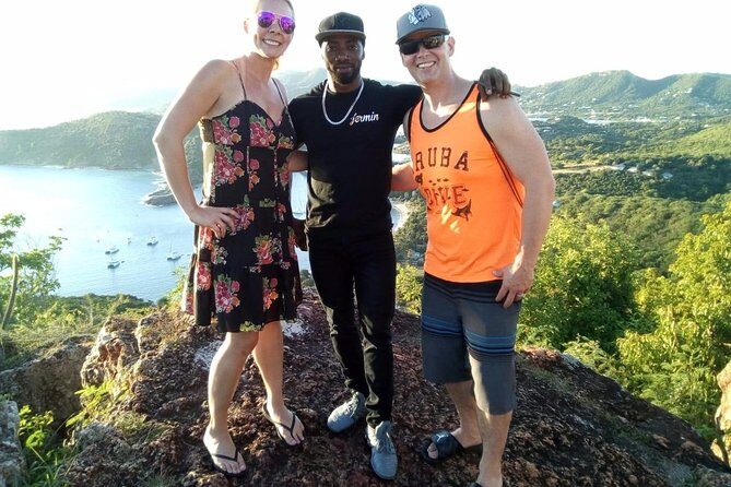 Taxi to Shirley heights lookout Sunday social package - Stop 1: Nelson’s Dockyard for a quick 30-minute walk